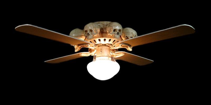 "Ceiling Fan with 8 Small Skulls and Light" Haunted House Lighting
