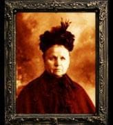 "Changing Portrait - Granny Boyle" Hanging Halloween Decoration