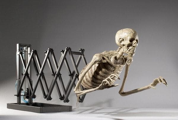 "Corpse Extender" Skeleton Halloween Animatronic