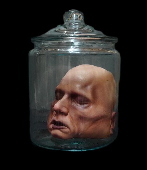 Alan Head in Jar Halloween Prop