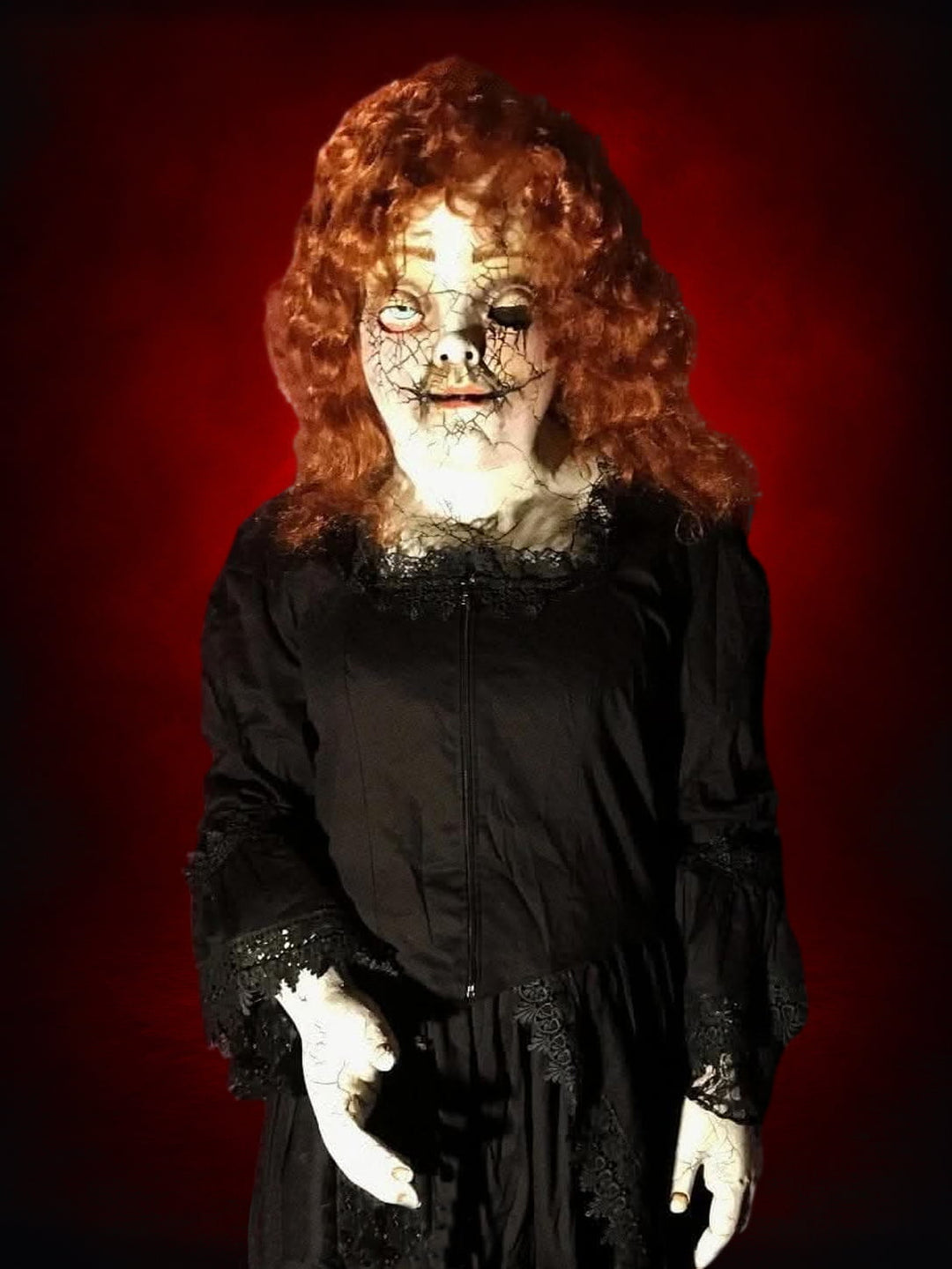 Dolly Cracked Porcelain Doll professional Halloween costume
