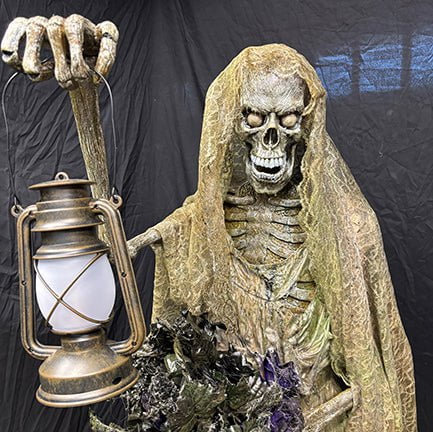 "Female Mourner" Skeleton Halloween Animatronic