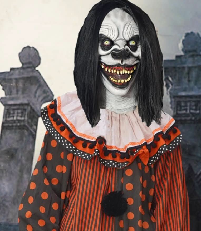 "Squeaks the Clown" HD Studios Costume