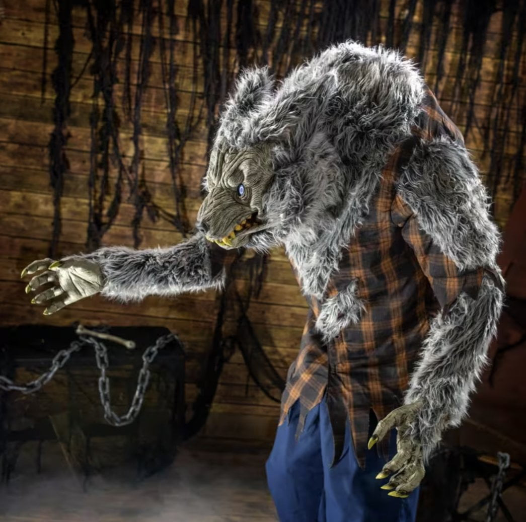 "7.5' Tall Hulking Werewolf" Halloween Animatronic Decoration