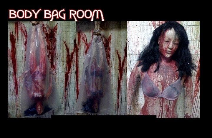 "Body Bags Halloween Props" - 8x Package Deal