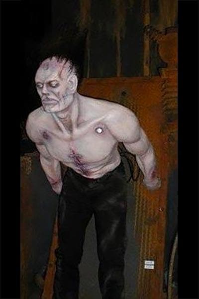 "Frankenstein's Assault" Professional Halloween Animatronic
