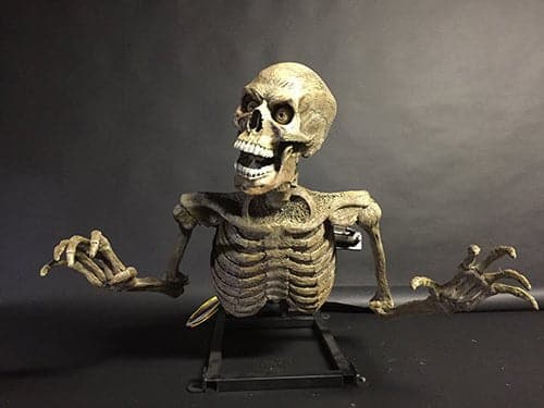 "Lunging Peeper" Skeleton Halloween Animatronic