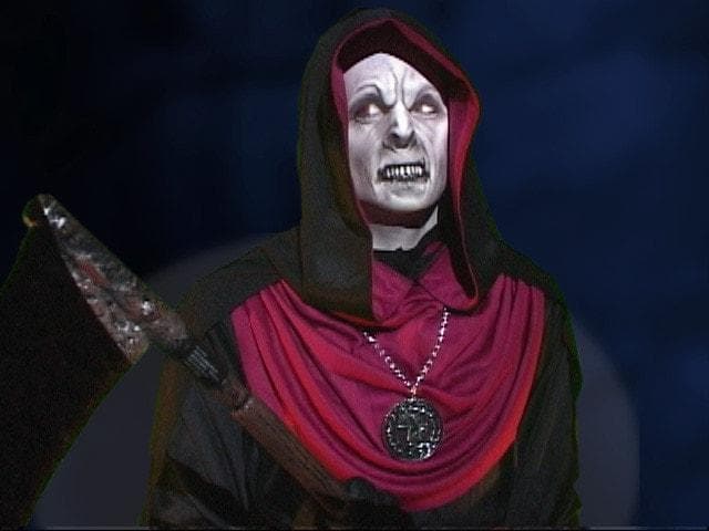 "Man-imations - Cloaked Reaper" Animated Mannequin Halloween Prop