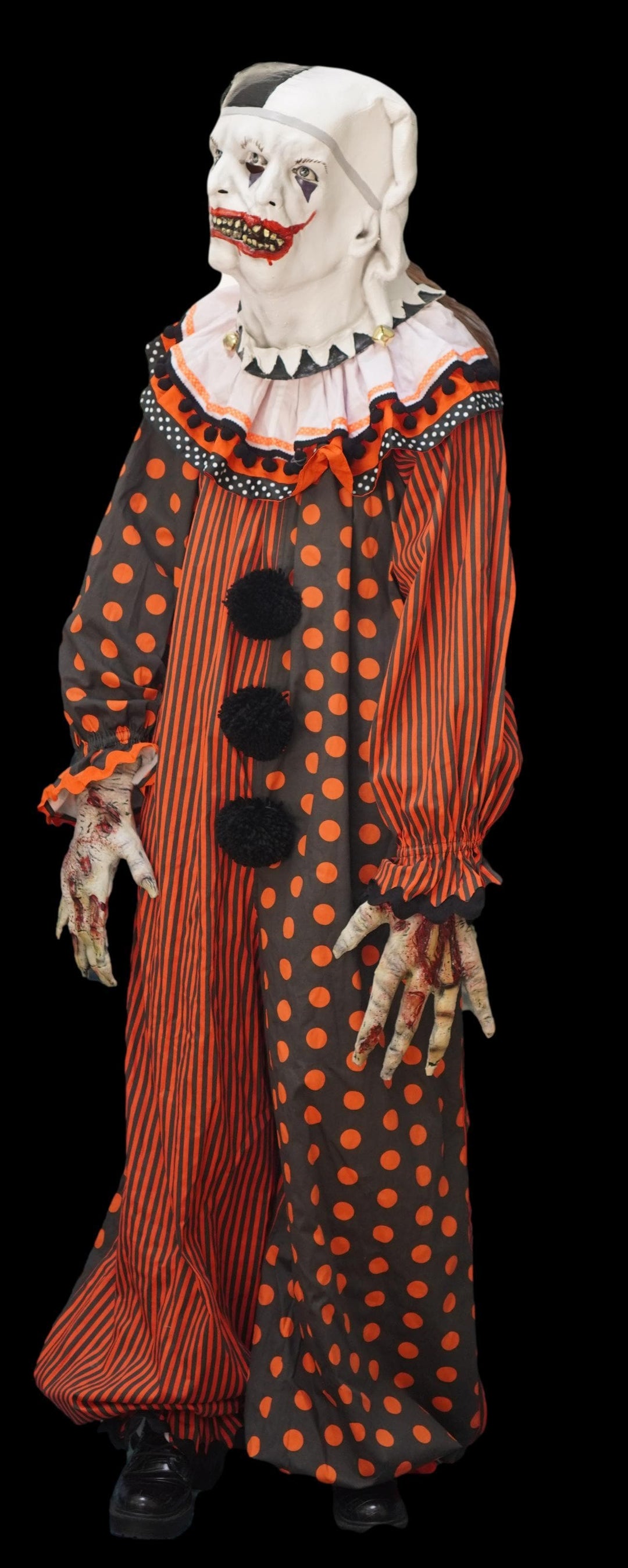 "Movie Clown Suit" in Orange Halloween Costume