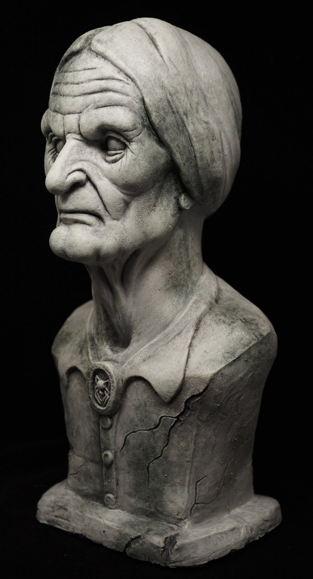 NEW for 2022 - "Madam Macy Ghostly Manor Bust" Halloween Decoration