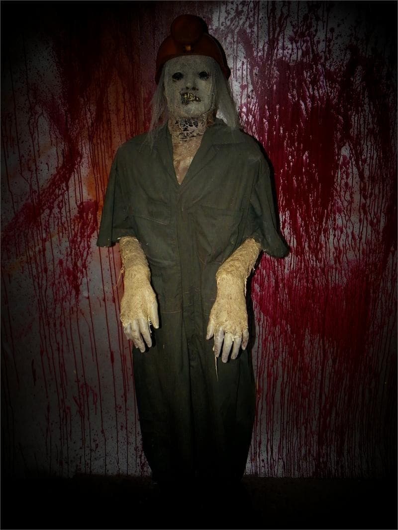 "Old Miner Corpse" Halloween Zombie Prop
