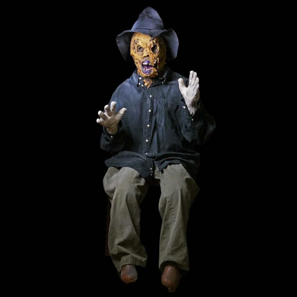 "Scary Scarecrow" Deluxe Monster Halloween Prop