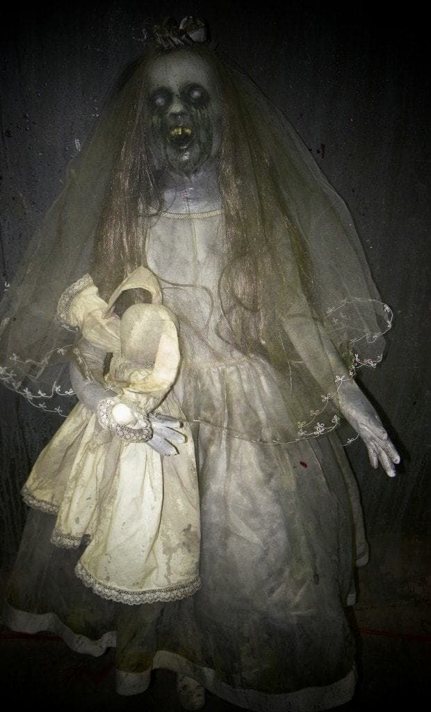 "Screaming Sally Ghost Child" Halloween Prop