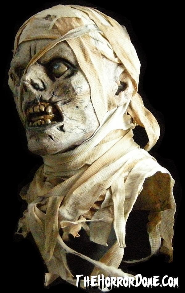 Authentic bandage texture on the Mummy Mask